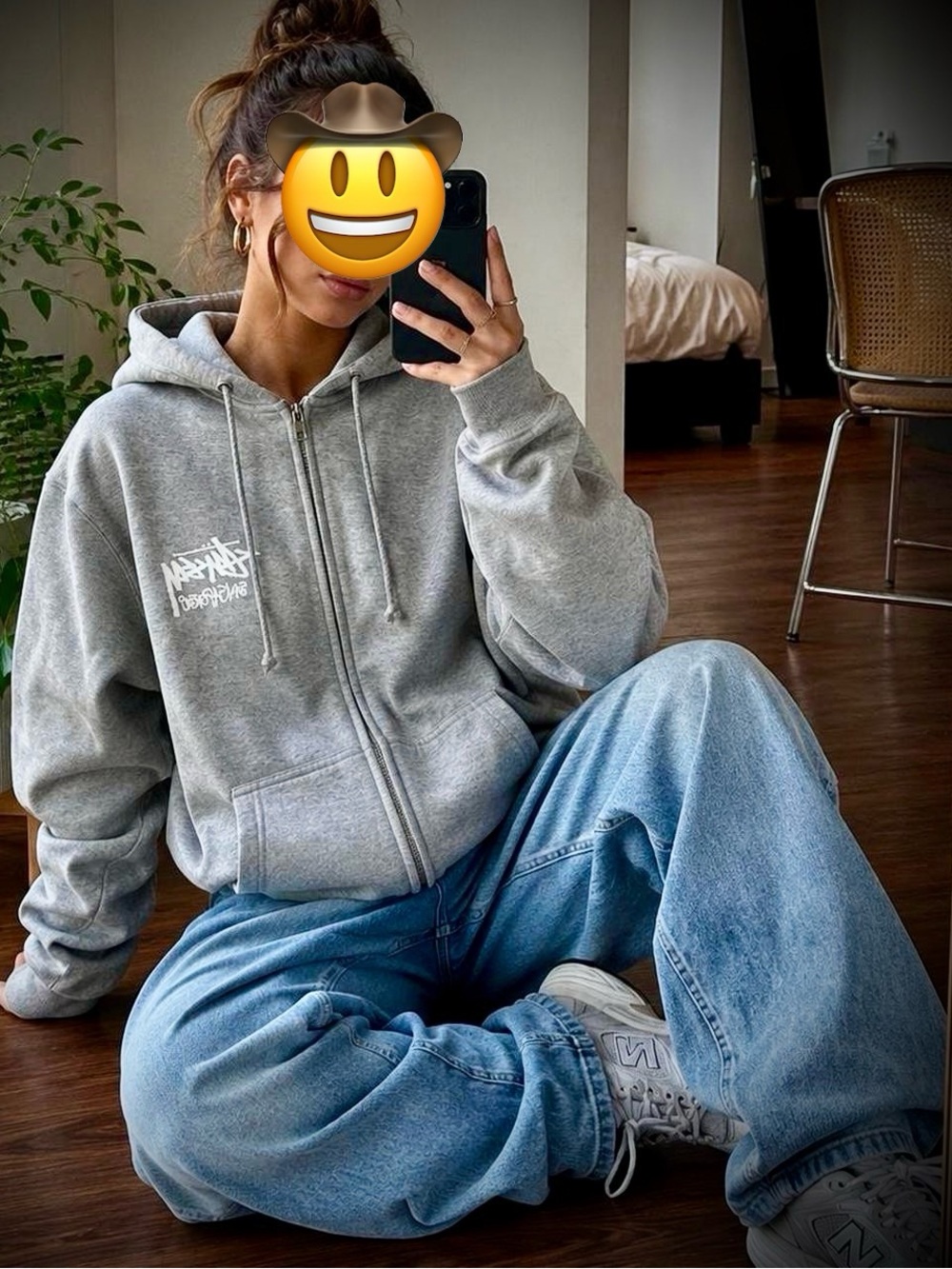 🆕 Stussy Singapore Chapter Exclusive Zip Up Hooded Sweatshirt in Gray Large 🇸🇬